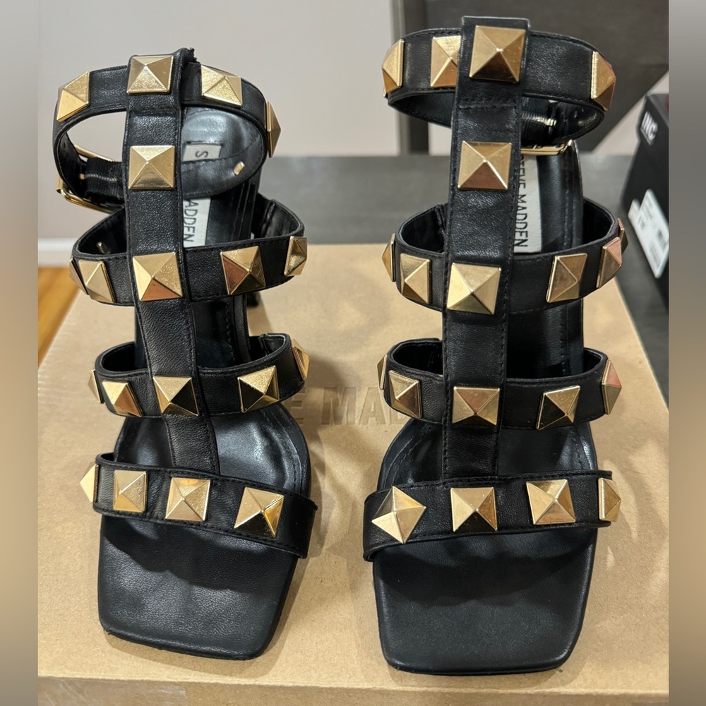 Steve Madden size 8